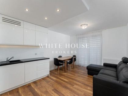 3 pokojowe mieszkanie, balkon, miejsce postojowe