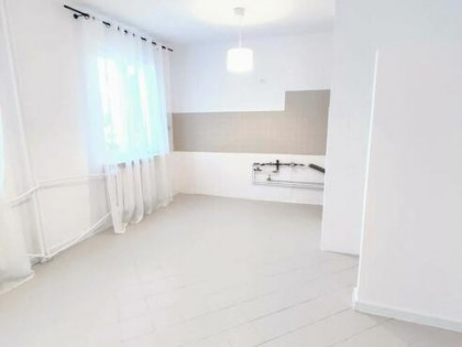 61m ul.MALCZEWSKIEGO mieszkanie 3-pokojowe