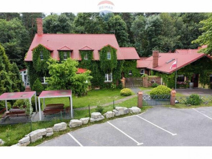 Zajazd z salą weselną i restauracją