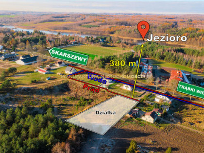 Wyjątkowa działka budowlana. Las i jezioro.