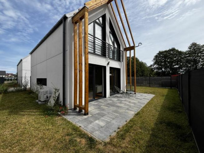 Dom Jantar gm. Stegna, Wczasowa