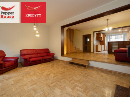 Dom Gdańsk Matarnia ul. Lirowa