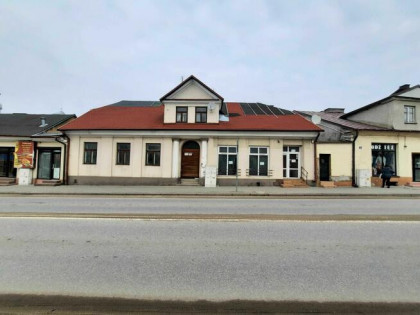 Nieruchomość gruntowa wraz z budynkiem w centrum Buska-Zdroju