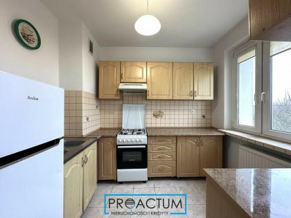 Duża Kawalerka-balkon typu Logia-dostępne od ręki