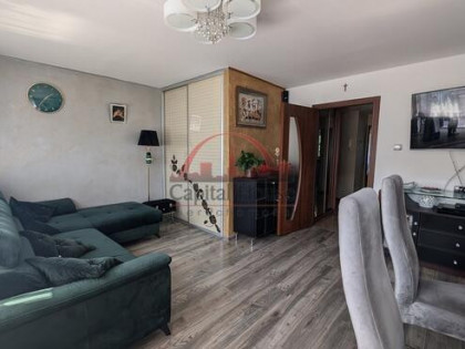 2-pok. z oddzielną kuchnią bliskość stacji merta