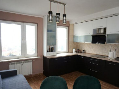 3 pok na ul. Wyczółkowskiego