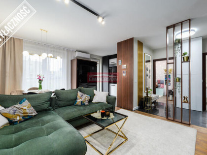 Wysoki Standard, dobra komunikacja, miejsce post.