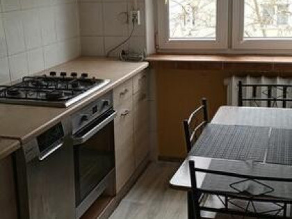 Wynajmę mieszkanie 2 pokojowe w centrum Ostrowca Św.