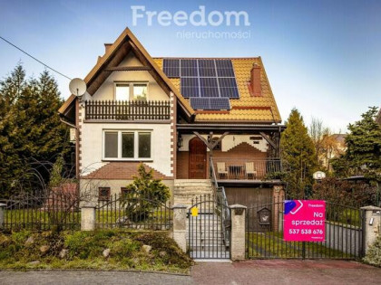 Dom z widokiem na rzekę w Starych Juchach