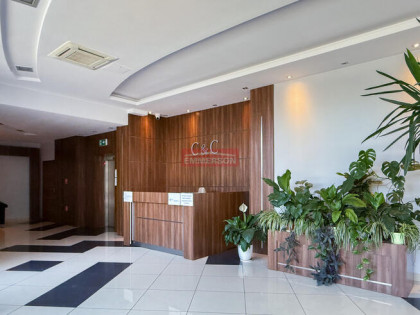 Do wynajęcia biuro 198 m2 w Krakowa - ul. Balicka