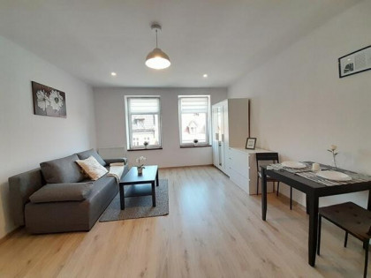 Jasna, funkcjonalna kawalerka, Mickiewicza 15