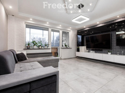 Przytulne, dwupokojowe z balkonem i dużą piwnicą !