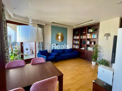 Apartament z widokiem na patio, Kazachska, Wilanów