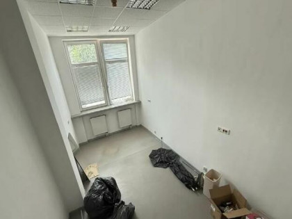 POWIERZCHNIE BIUROWO - USŁUGOWE - Warszawa