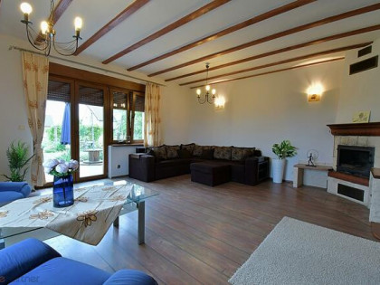 Dom Pietrzykowice gm. Kąty Wrocławskie, Szczęśliwa