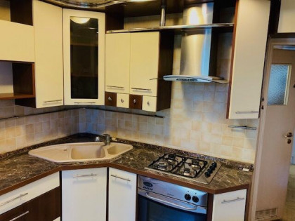 --w trakcie sprzedaży-- Przestronne z ogródkiem