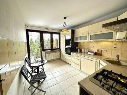 001DW N Sącz os. Kochanowskiego, dom w zabudowie bliźniacze