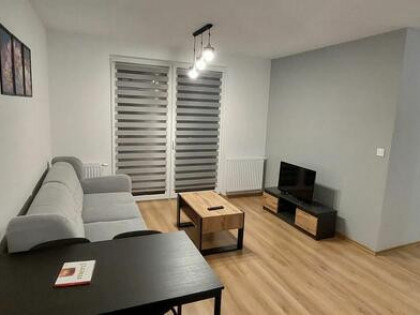 Mieszkanie w apartamentowcu z garażem
