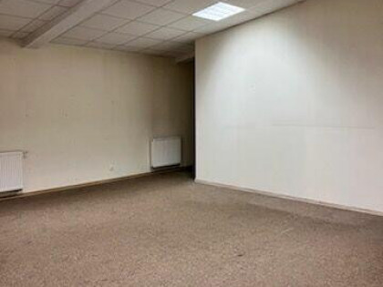LOKAL BIUROWO-USŁUGOWY - 90m2