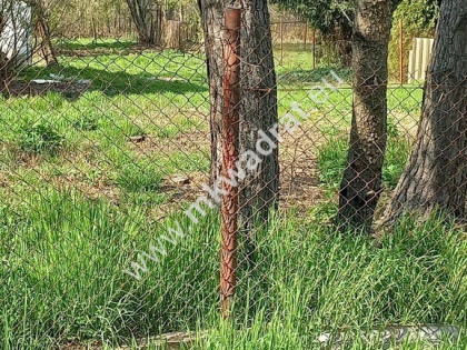 Działka w bardzo dobrej lokalizacji.