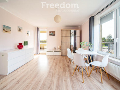 Kawalerka z dużym balkonem