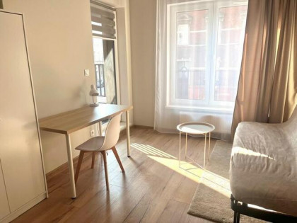 Do wynajęcia jasne 2 pokoje, Gąsiorowskich 4