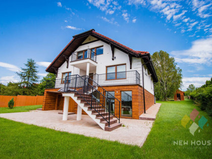 Dorotowo, dom z widokiem na jez. Wulpińskie