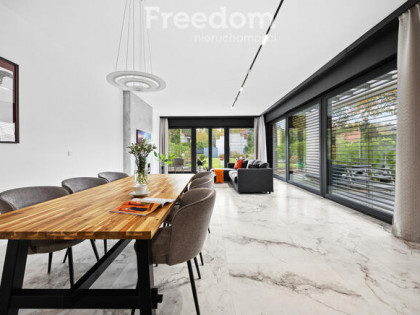 Nowy, wyposażony dom w atrakcyjnej cenie