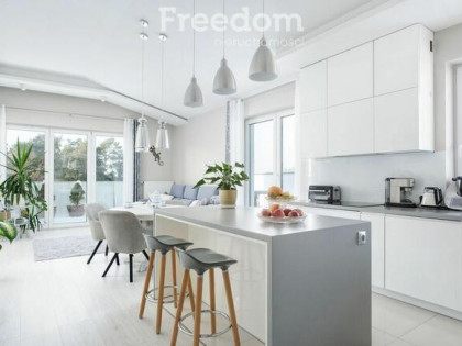 Luksusowe mieszkanie z dużym tarasem Os. Wierzbowe