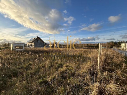 Miejsce blisko Trójmiasta — działka w Tuchomiu