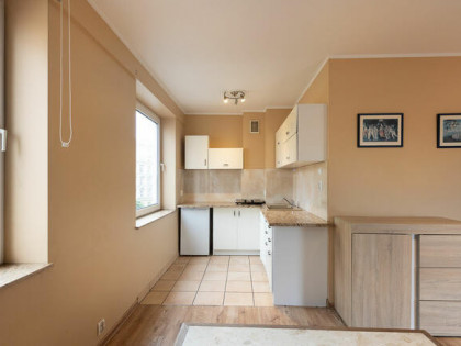 Jedności Narodowej - przytulna kawalerka, miejskie c-o