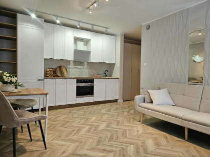 Mieszkanie o powierzchni 52.17m2, parter, balkon, Os.Asnyka