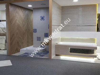 Lokal usługowy w Milanówku -parter