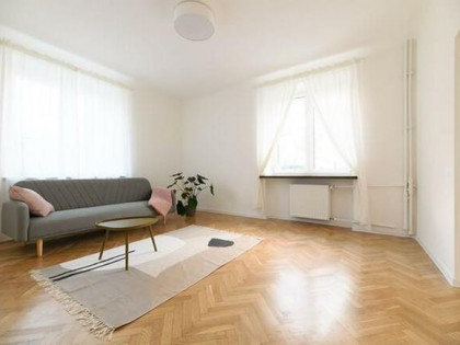 3 pokoje obok Parku Skaryszewskiego, Walewska 6