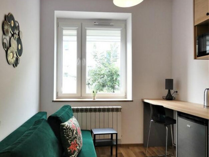 Rembowskiego 41, Os. 650-lecia, przytulne studio