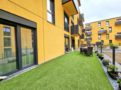 Świeżo wykończone mieszkanie 55 m2 z ogródkiem / Warszawa / Białołęka