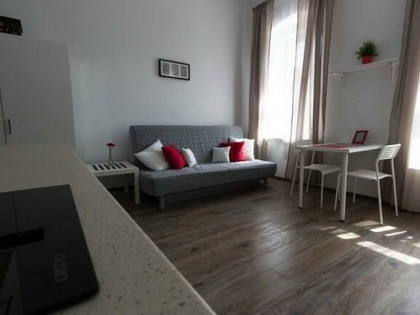 Słoneczna kawalerka na Górnej, ul. Pabianicka 35