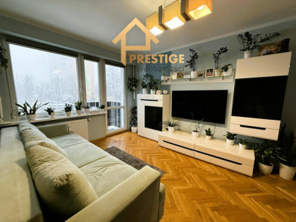 Na sprzedaż mieszkanie 48,15m2, I piętro, balkon ul.Zakole