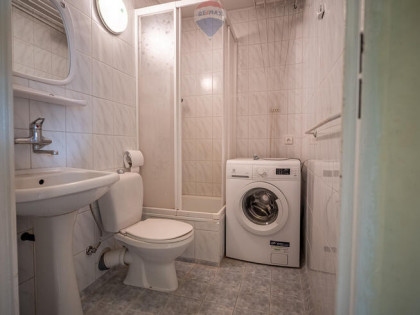 kawalerka do remontu w doskonałej lokalizacji