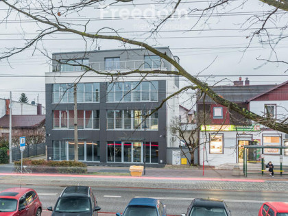 Nowoczesny lokal użytkowy w sercu Łomianek