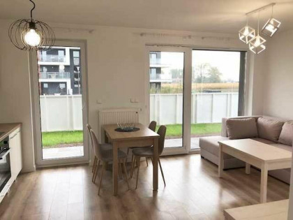 Mieszkanie z ogródkiem garażem podziemnym