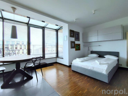 Angel City, Szlak, studio z tarasem na najwyzszym piętrze do sprzedania, parking