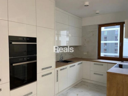 Komfortowe, 3 pokoje, Warszawa ul. Karolkowa