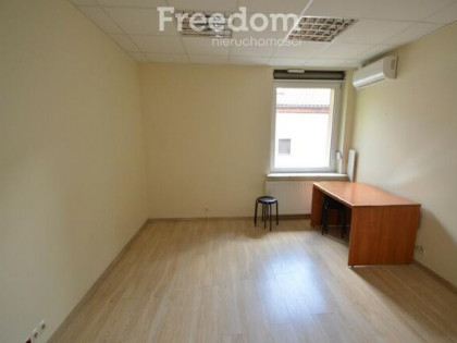 Mieszkanie 4 pokoje na porteże, dom dwrodzinny