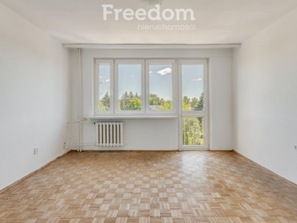 3 pokoje | osobna kuchnia | 5min do PKP | garaż