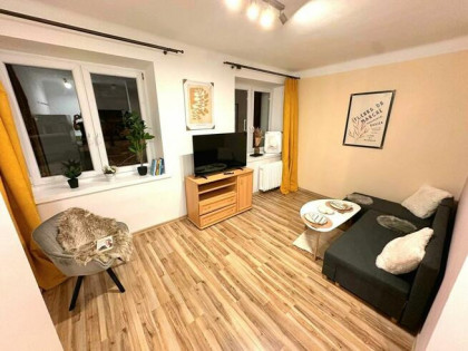 Urocza Kawalerka tuz obok Manufaktury i Placu Wolności