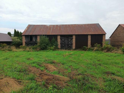 Nieruchomość gruntowa z zabudową - Wierzchowiska