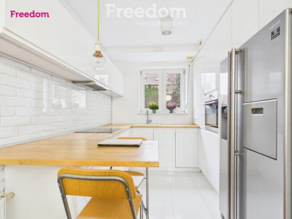 3-pokojowe mieszkanie z ogródkiem na Wawrze