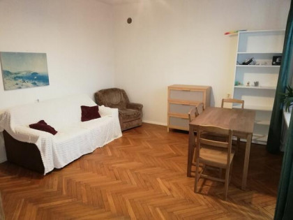 Mokotów 2 pokoje dla pary 2200 miejsce parkingowe w cenie