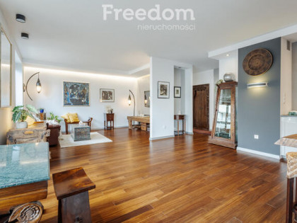 rezerwacja.   nietuzinkowe mieszkanie na sprzedaż